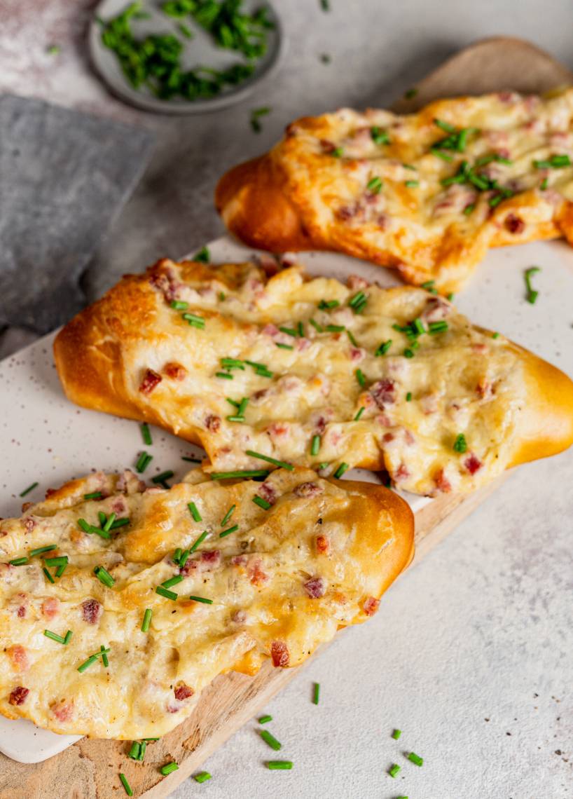 Laugen-Schmandschiffchen