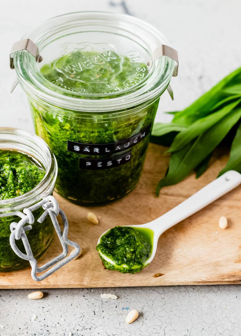 Bärlauchpesto mit Parmesan aus dem Monsieur Cuisine | ZauberMix Club Bärlauchpesto mit Parmesan aus dem Monsieur Cuisine | ZauberMix Club