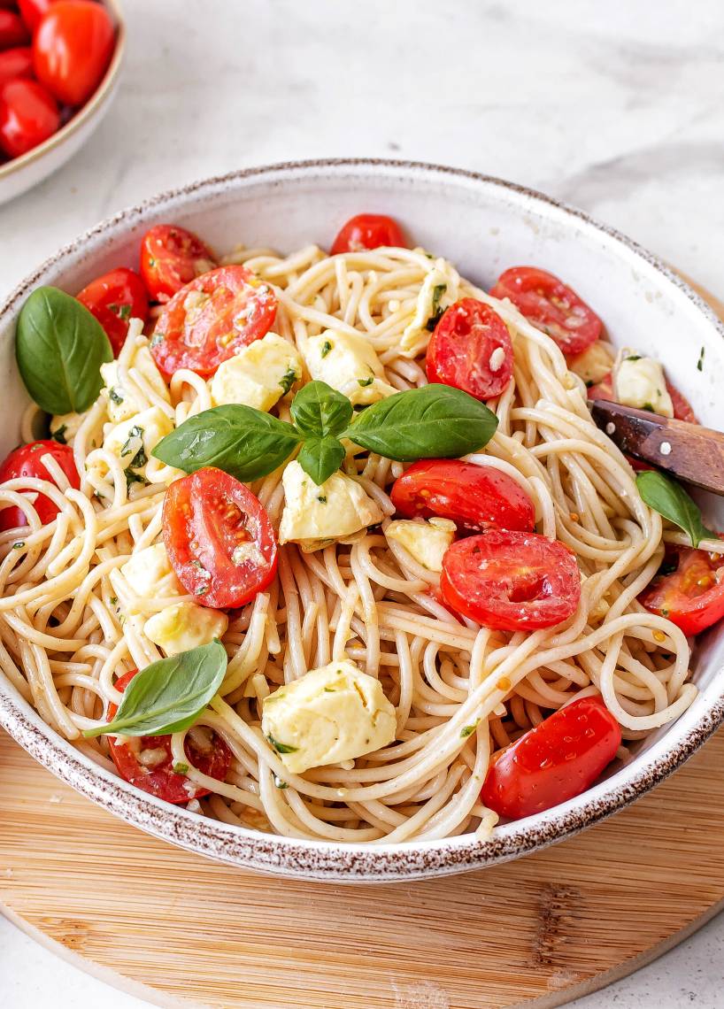 Dinkel-Spaghettisalat Tomate-Mozzarella