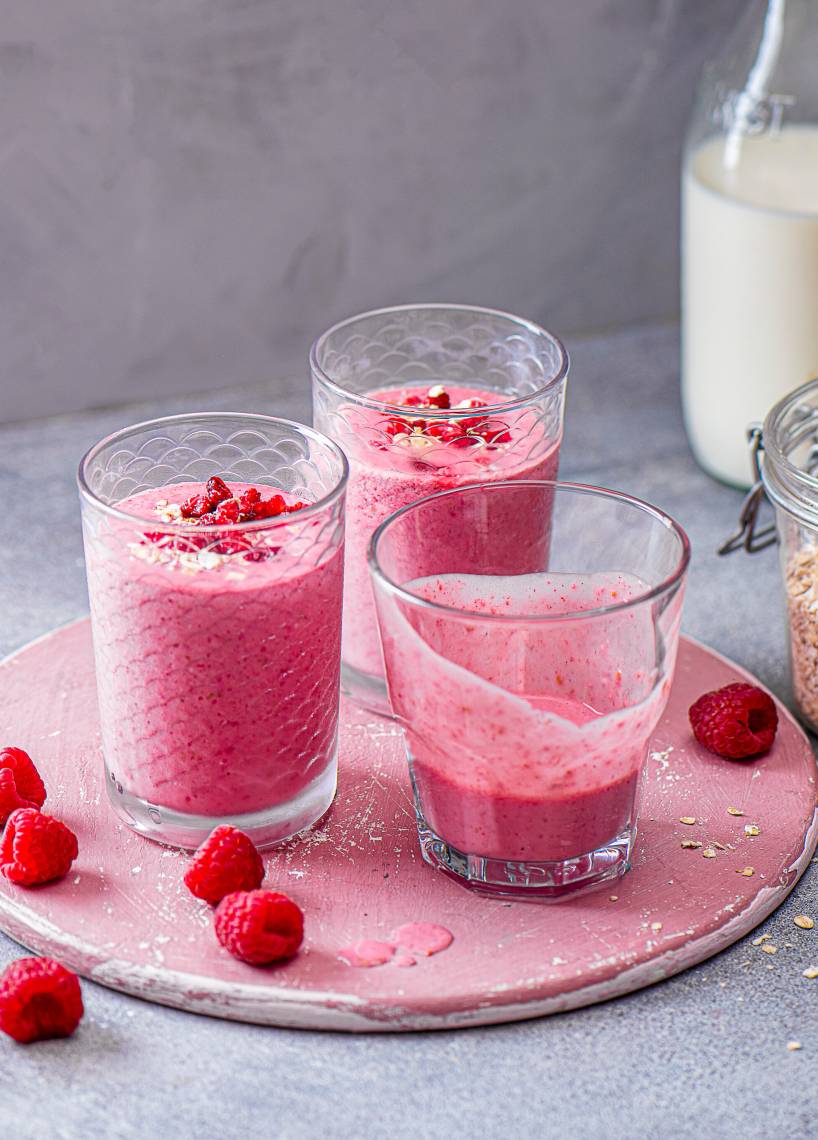 Himbeer-Joghurtdrink mit Haferflocken