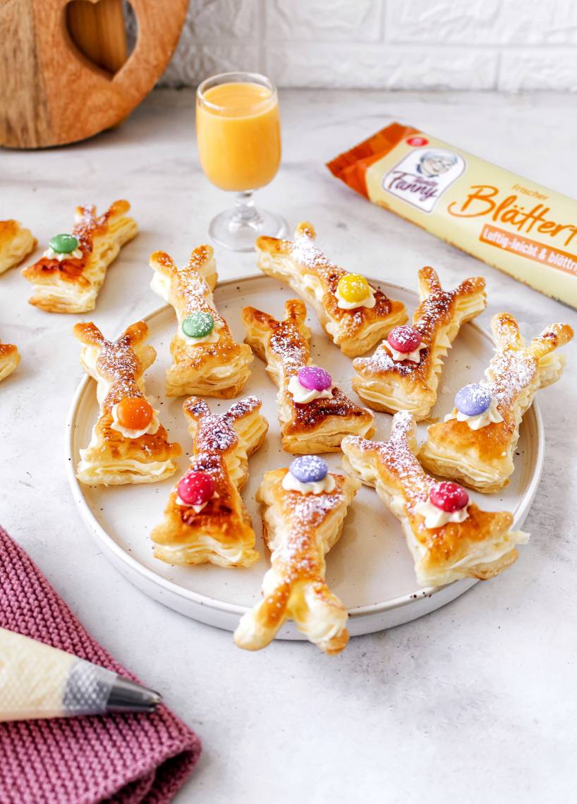 Blätterteig-Häschen mit Eierlikörcreme