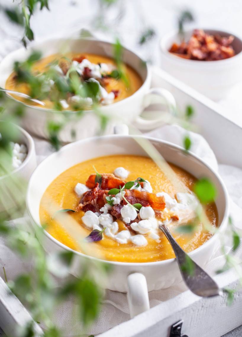 Schnelle Karotten-Ricotta-Suppe mit Bacon