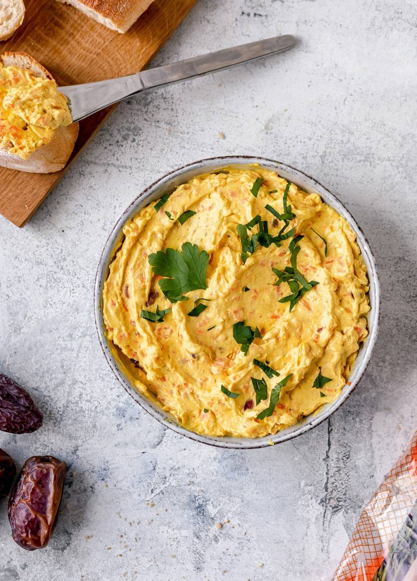 Currydip mit Möhren
