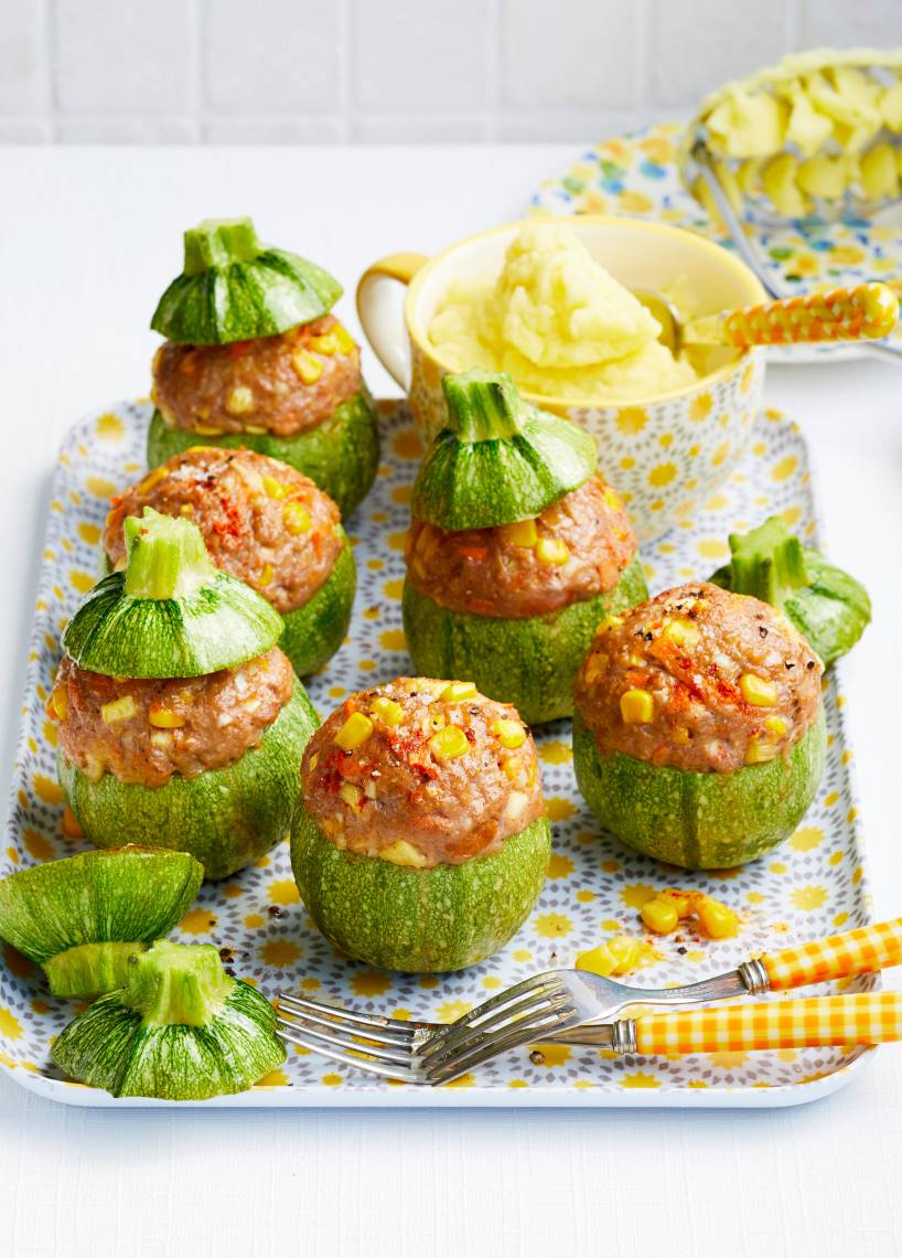 Gefüllte Zucchini con Carne