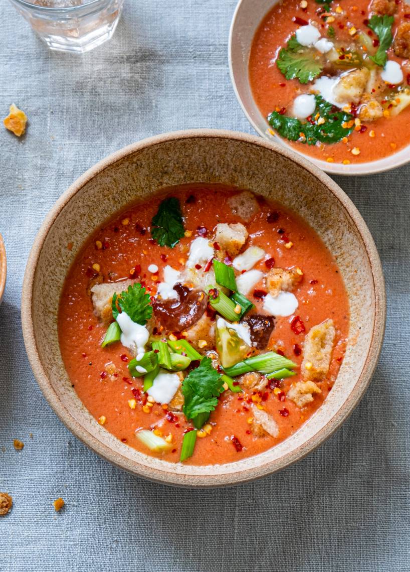 15-Minuten-Gazpacho mit Joghurt