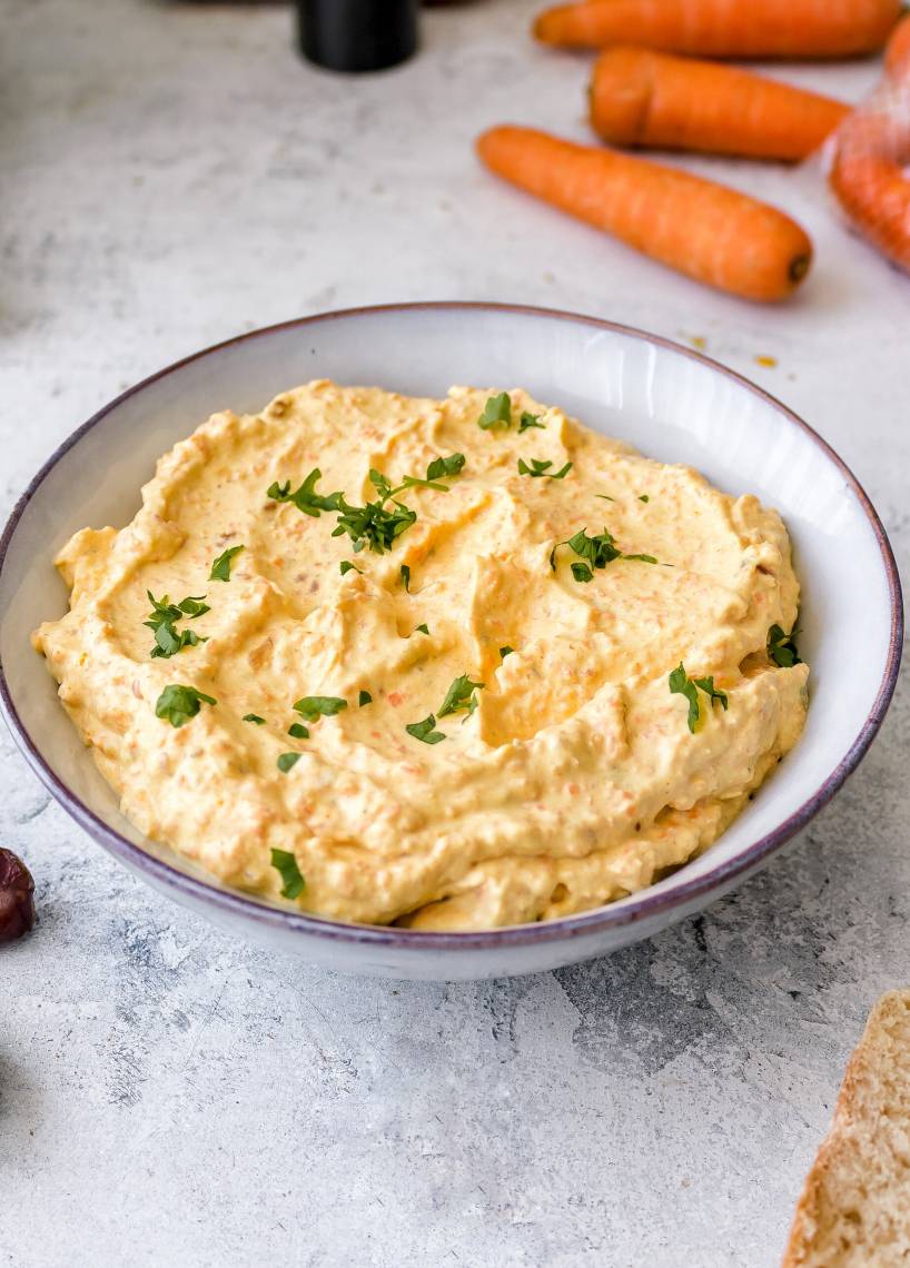 Currydip mit Möhren