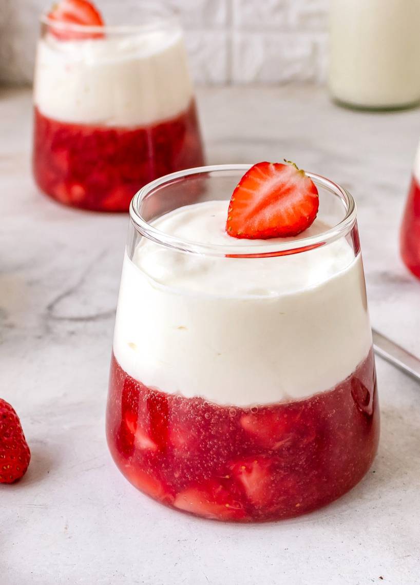 Erdbeergrütze mit Vanillecreme