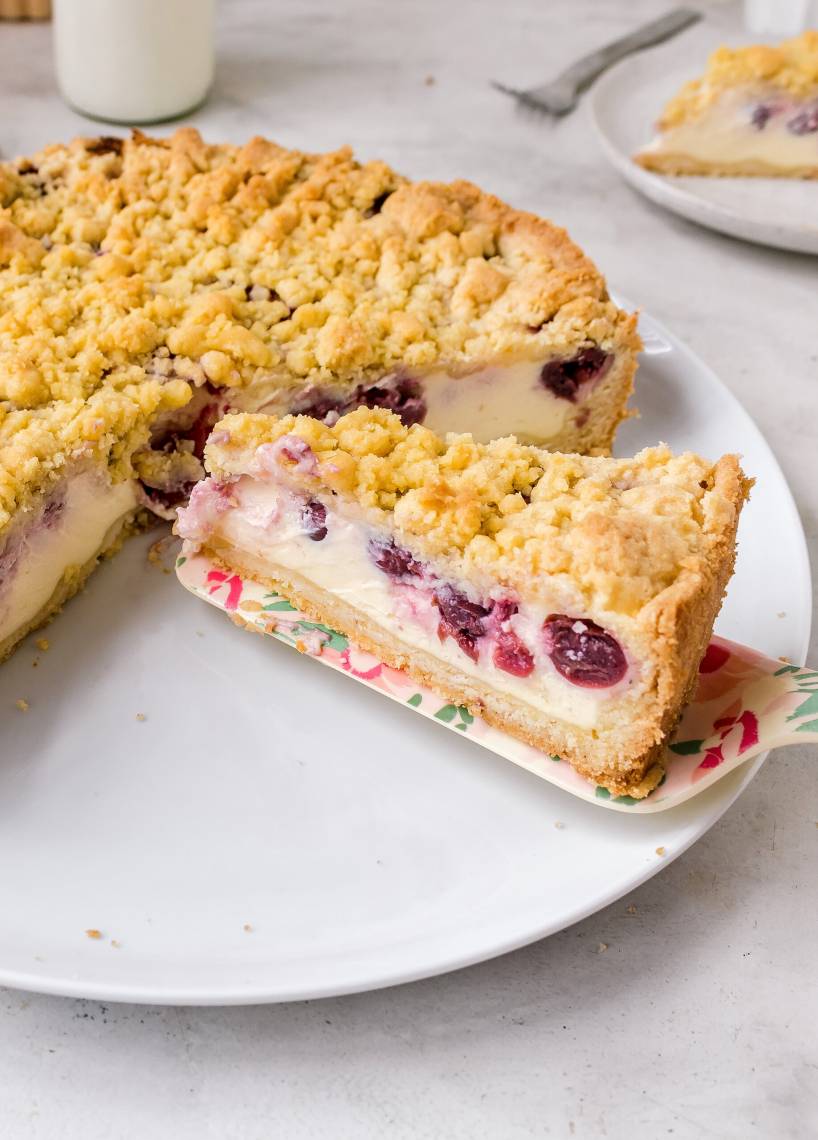 Kirsch-Streuselkuchen mit Schmand