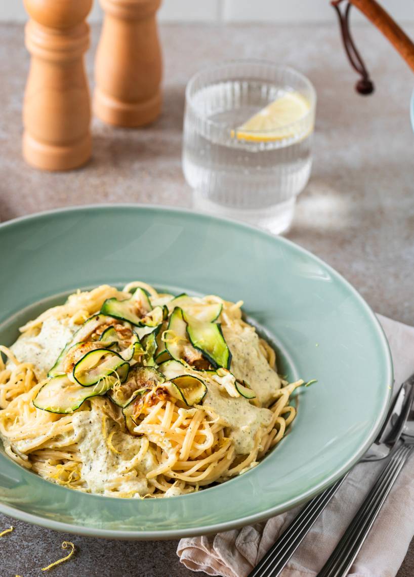 15 Minuten Pasta mit Zucchini-Cremesoße