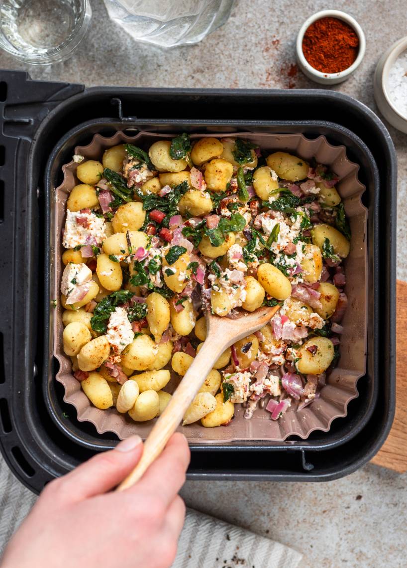 5-Zutaten-Schinken-Feta-Gnocchi im Airfryer
