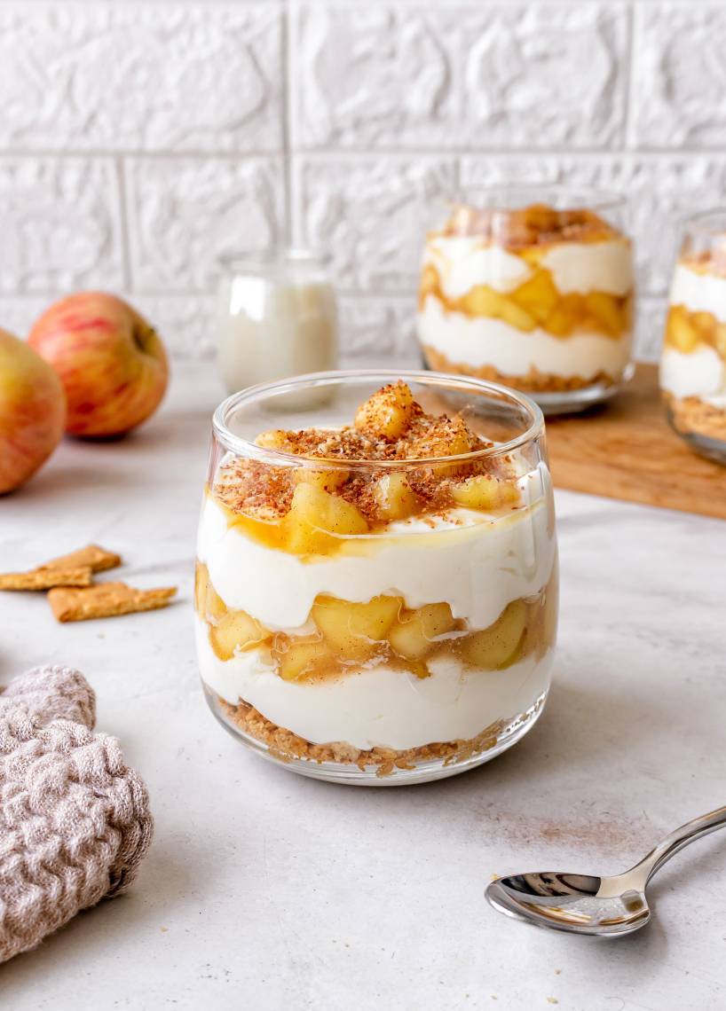 Bratapfel-Cheesecake Dessert