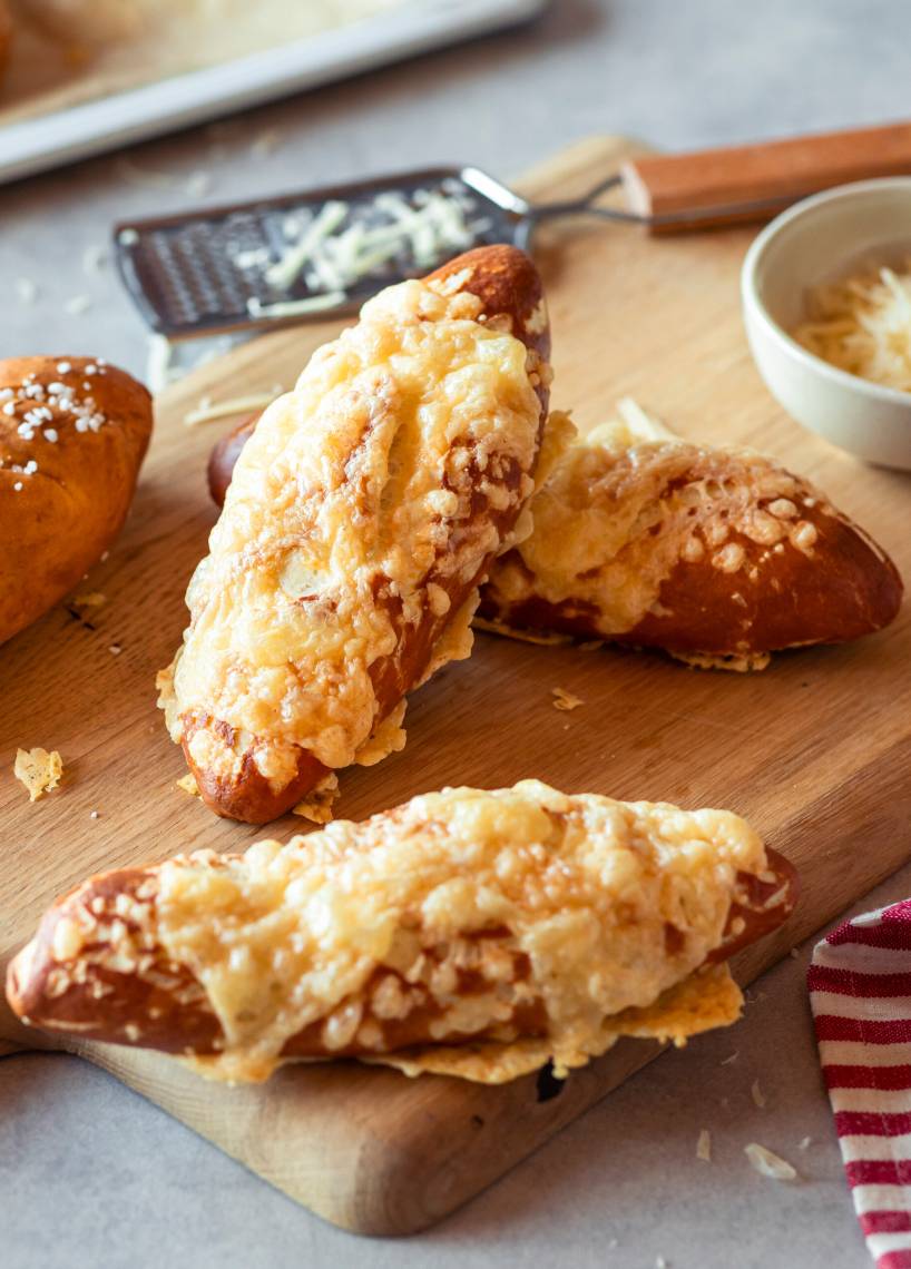Käse-Laugen-Stangen wie vom Bäcker
