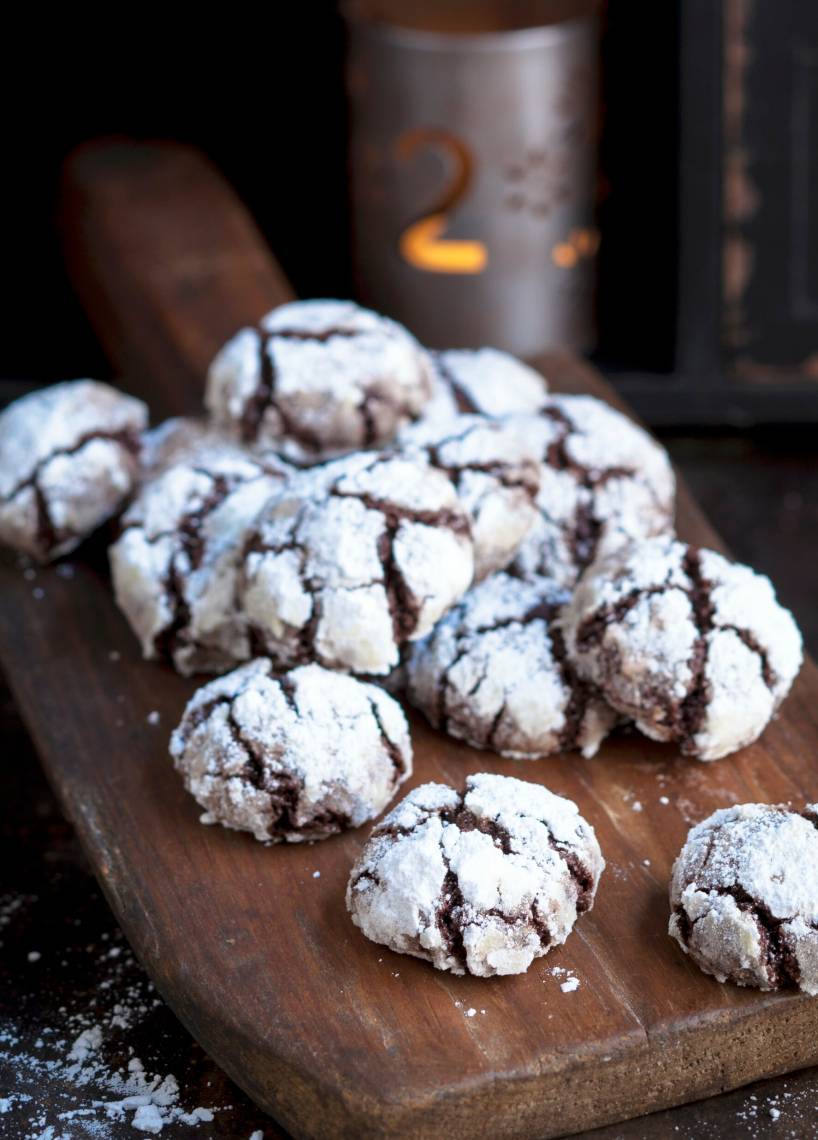 Cappuccino Crinkle Cookies