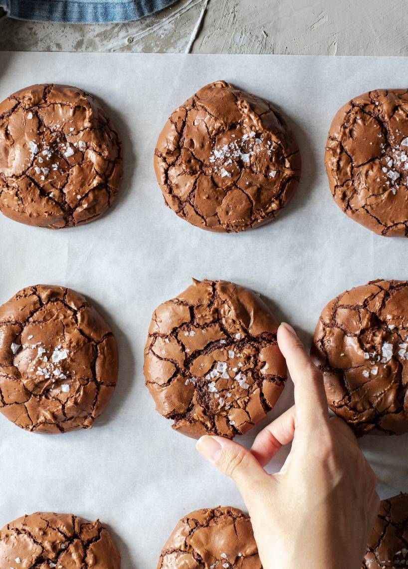 Softe Schoko-Cookies mit Meersalz