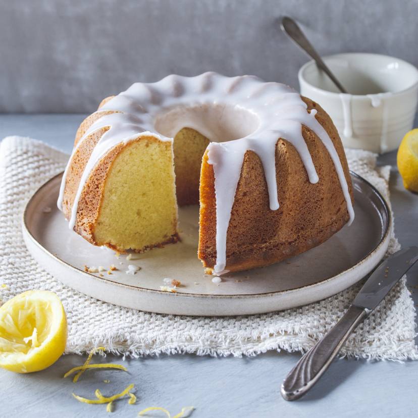 Weltbester Zitronenkuchen mit Guss