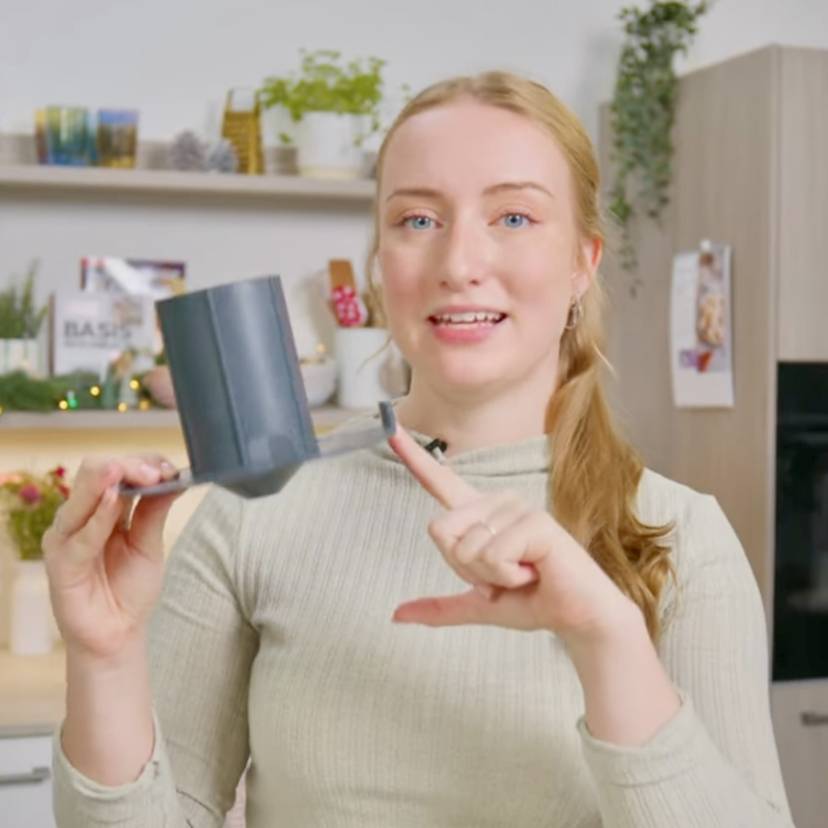 Isy mit dem Miximizer für Monsieur Cuisine