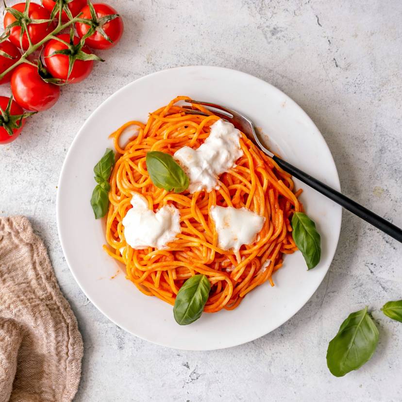 Nudelsoße mit Burrata