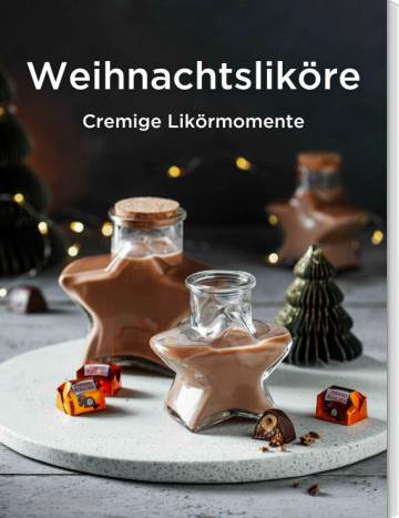 Likör in einer sternförmigen Glasflasche