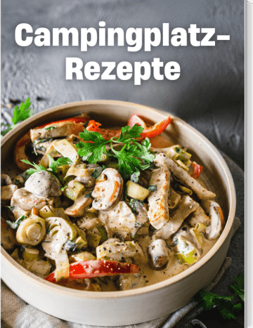 Schüssel mit Jägerpfanne mit Pilzen